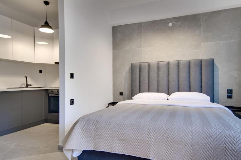 Myplace Premium Apartments Янина Экстерьер фото